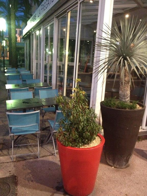 Hotel Restaurant La Fregate La Seyne-sur-Mer Eksteriør billede